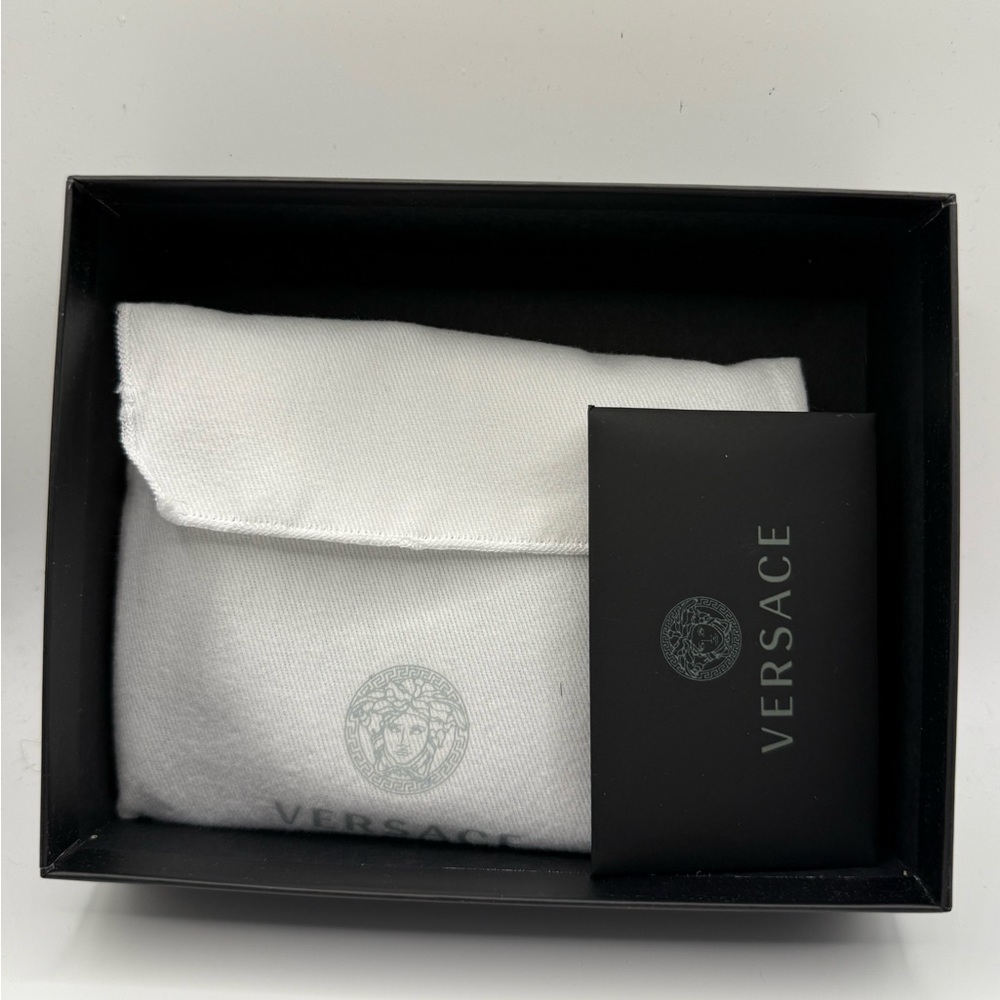 Versace Black Embossed Medusa Bifold Wallet - Picture 9 of 9